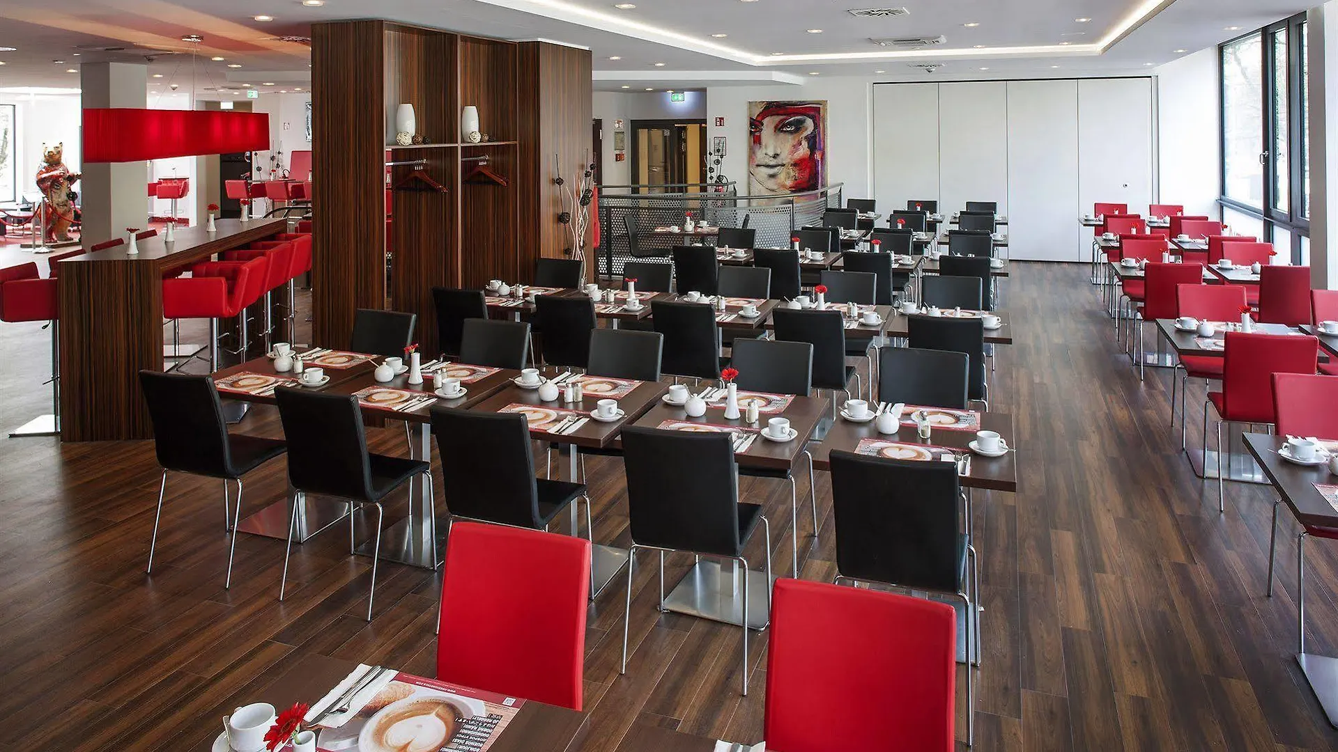 Best Western Plus Plaza Berlin Kurfürstendamm 4*,